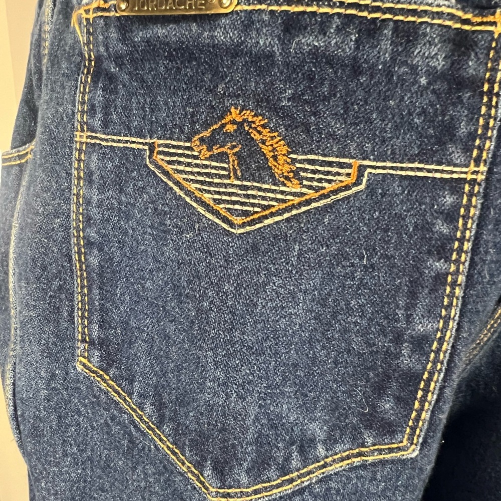 Jordache vintage 80s Blue Jeans with Embroidered Horse straight leg